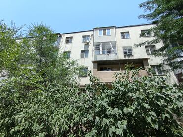 ������������ �������������������������� ���������������� �� �������������� в Кыргызстан | ПРОДАЖА КВАРТИР: 43 м², 4 этаж, 1950-1969 г., Бронированные двери, С мебелью, Парковка
