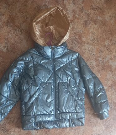 куртка женская зимняя бишкек: Пуховик, Короткая модель, С капюшоном, Оверсайз, M (EU 38), L (EU 40)