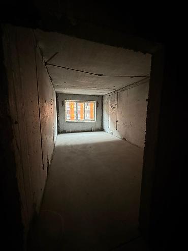 по низу рынка: 3 комнаты, 88 м², Церковь Элитка, 4 этаж, ПСО (под самоотделку) — 5