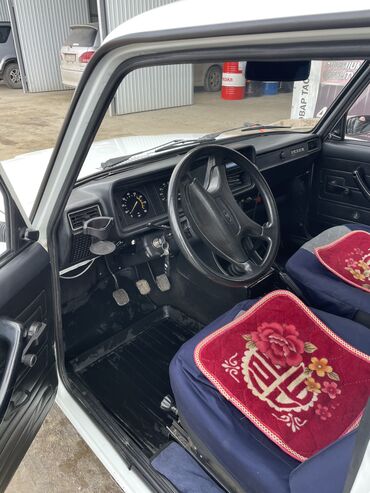 ВАЗ (ЛАДА): ВАЗ (ЛАДА) 2107: 2010 г., 1.6 л, Механика, Бензин, Седан — 6