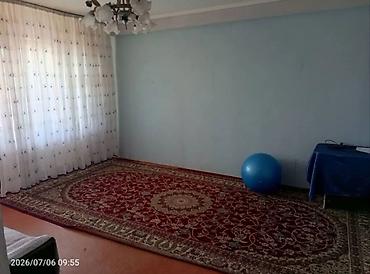 4 комнаты, 80 м², Аламединский рынок / базар Индивидуалка, 2 этаж, Требуется ремонт at lalafo.kg 4 комнаты, 80 м², Аламединский рынок / базар Индивидуалка, 2 этаж, Требуется ремонт