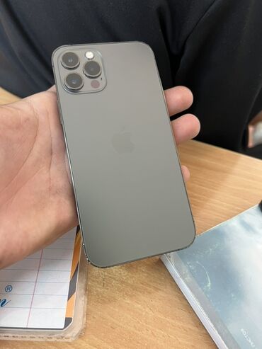 Apple iPhone: IPhone 12 Pro, Б/у, 128 ГБ, Графит, Наушники, Коробка, 78 % — 2