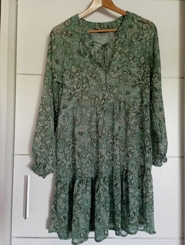 haljine duga novi sad: M (EU 38), bоја - Maslinasto zelena, Oversize, Dugih rukava