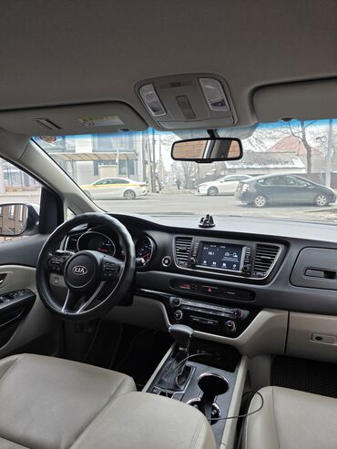 Kia: Kia Carnival: 2018 г., 2.2 л, Типтроник, Дизель, Минивэн — 11