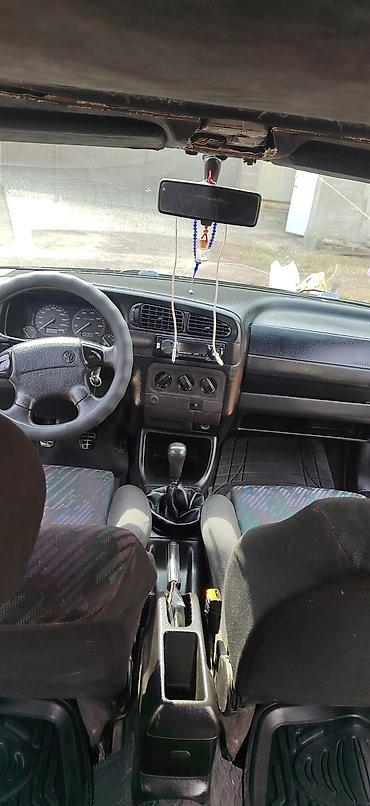 Унаа сатуу: Volkswagen Vento: 1994 г., 1.8 л, Кол менен иштөөчү, Бензин, Седан — 3