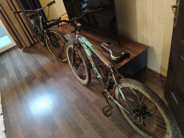 Şəhər velosipedləri: Tecili satilir diye bu qiymetedi 2 sinide 400 manat verene verecm 400 — 6