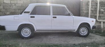 VAZ (LADA): VAZ (LADA) 2107: 1.6 l | 2000 il 999999999 km Sedan