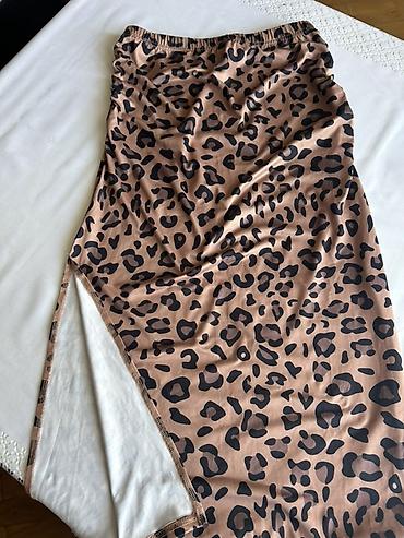 Leopard naxışlı elastik ətək - Dizayn: Qəhvəyi fon üzərində qara