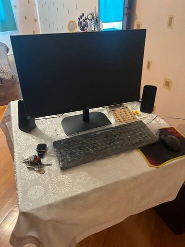 Noutbuk və netbuklar: Prosessor: Intel Core i5-10400 (2.90GHz, 6 nüvə / 12 axın) 🧠 Yaddaş