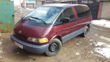 Toyota: Toyota Previa: 1991 г., 2.4 л, Механика, Бензин, Минивэн