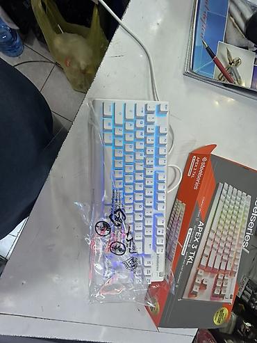 Kompüter aksesuarları: SteelSeries Apex 3 TKL – ağ rəngli, kompak tənkeyless (Numpadsız) oyun — 4