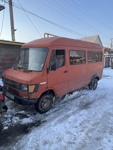 дизель 124: Mercedes-Benz T1: 1988 г., 2.9 л, Механика, Дизель, Бус