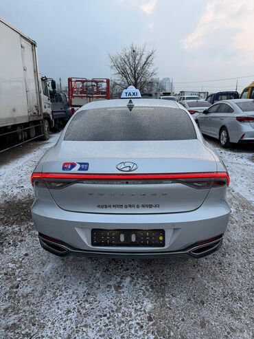 Hyundai: Hyundai Grandeur: 2021 г., Газ — 4