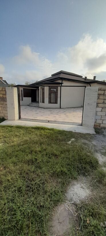 Həyət evləri və villaların satışı: Satış üçün fərdi yaşayış evi satılır.şəxsi tikili .ünvan novxanı — 5