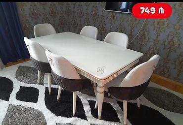 - Yemək masasətili dəst: 1 masa + 6 stul - Masa forması: düzbucaqlı