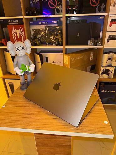apple macbook air m1: 💻 MacBook Air M2 15” — 8GB / 256GB Böyük və keyfiyyətli 15” Liquid — 6