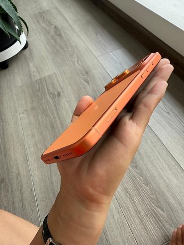 iphone 17 pro max бу: IPhone 17 Pro Max, Б/у, 256 ГБ, Оранжевый, Коробка, 100 % — 4