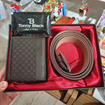 tonny black: Kişi üçün Portmane və kəmər dəsti. Tonny Black firması