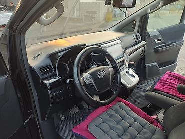 Toyota: Toyota Alphard: 2010 г., Минивэн — 7
