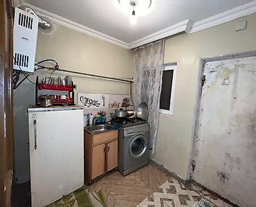 upd qesebesinde satilan evler: 1 otaqlı həyət evi - Plan: geniş bir otaq (yataq və qonaq zonası) — 8
