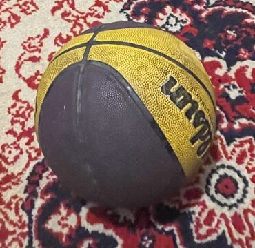 купить волейбольный мяч mikasa: Почти новый 1100