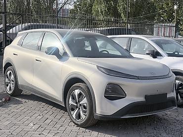 Changan: Changan Qiyuan Q05: 2026 г. — 5