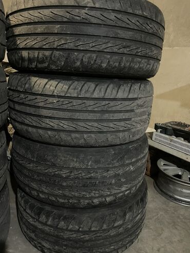 шина 15 с: Шиналар 285 / 50 / R 20, Жай, Колдонулган, Комплект, Жеңил унаалар, Кытай
