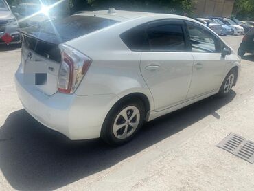 шаха: Toyota Prius: 2012 г., 1.8 л, Автомат, Гибрид, Хэтчбэк