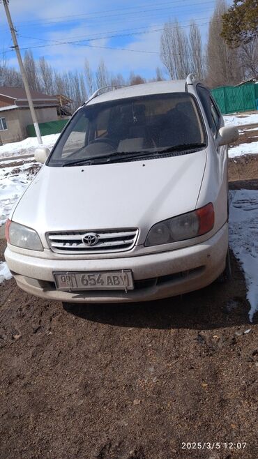 авто телега: Toyota Ipsum: 2001 г., 0.2 л, Автомат, Бензин, Минивэн