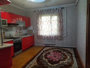 Продажа домов: 100 м², 4 комнаты, Свежий ремонт Кухонная мебель
