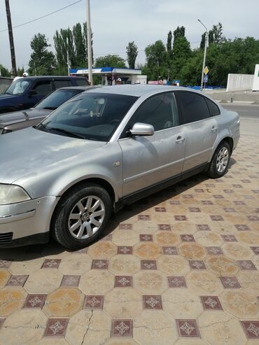 багажник на авто: Volkswagen Passat: 2003 г., 2 л, Механика, Бензин, Седан