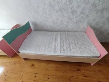 Çarpayılar: İşlənmiş, Təknəfərlik çarpayı -da lalafo.az — 1 Çarpayılar: İşlənmiş, Təknəfərlik çarpayı — 1