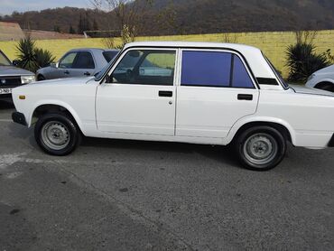 VAZ (LADA): VAZ (LADA) 2107: 1.6 l | 2002 il 124856 km Sedan — 6