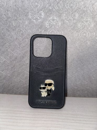 Karl Lagerfeld brendindən qara rəngli iPhone keys. Keysin arxa