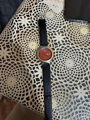 Ferrari: Ferrari brendli qol saatı - Rəng: qırmızı siferblat, qızılı bezel at lalafo.az — 4 Ferrari: Ferrari brendli qol saatı - Rəng: qırmızı siferblat, qızılı bezel — 4