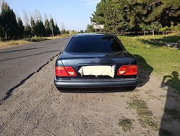 1000 к: Mercedes-Benz E-Class: 1996 г., Механика, Бензин, Седан — 7