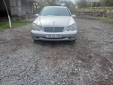 mercedes 210 ehtiyyat hissəsi: Mercedes-Benz C 200: 2 l | Sedan — 1