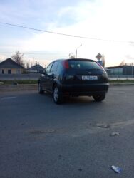 Ford: Ford Focus: 2000 г., 1.4 л, Механика, Бензин, Хэтчбэк — 14