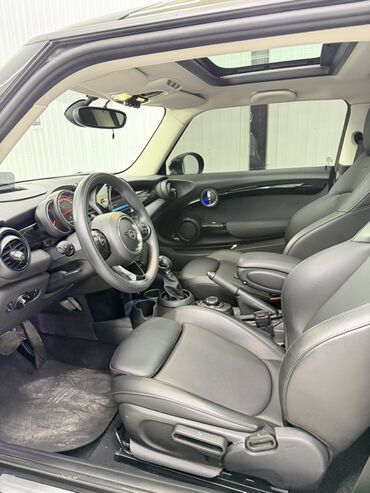 Mini: Mini Mini Cooper (2002-Present): 2019 г., Бензин, Хэтчбэк — 10