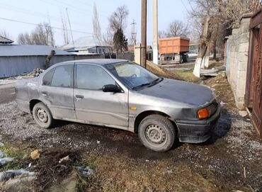 Nissan: Nissan Primera: 1996 г., 1.6 л, Механика, Бензин, Седан