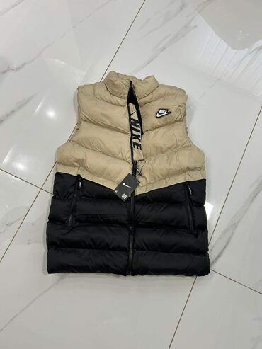 Prsluci: Prsluci
4700
S M L XL XXL na lalafo.rs — 15 Prsluci: Prsluci
4700
S M L XL XXL — 15