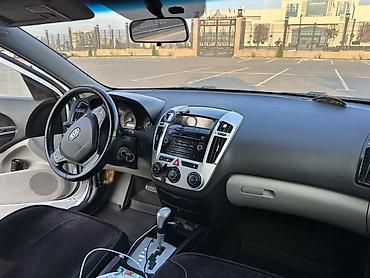 Kia: Kia Ceed: 2009 г., 1.6 л, Автомат, Бензин, Универсал — 4