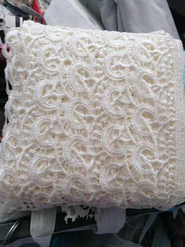 Posteljina: Singl — 2