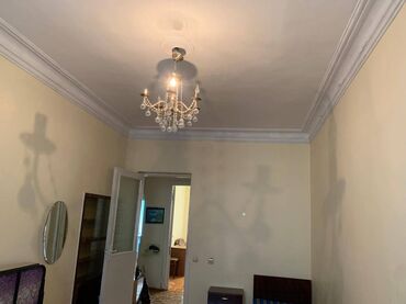 Uzunmüddətli kirayə mənzillər: 28 may metrosunun yaxınlığında tibb universitetinə yaxın 5 mertebeli — 5