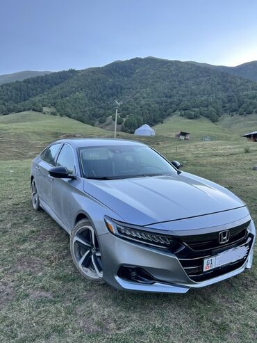 хонда акорд тар: Седан Honda Accord последнего поколения, выполненный в серобристом