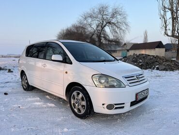 Toyota: Toyota Ipsum: 2002 г., 2.4 л, Автомат, Газ, Минивэн