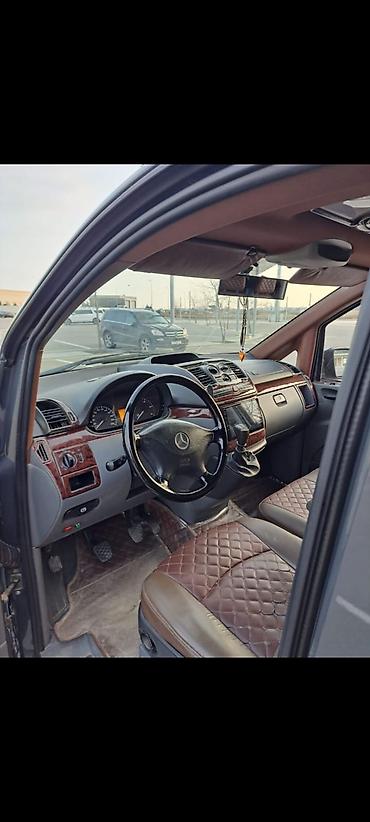 mersedes vito 111: Mercedes-Benz Vito: 2.1 l | 2010 il Van/Minivan — 4
