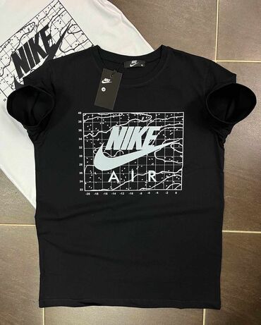 Majice: Veličine: S, M, L, XL, XXL 2800din — 17