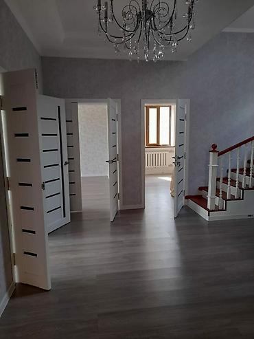 Продажа коттеджей и домов: Продаётся/сдаётся жилой дом с большим двором и хозяйственными — 5