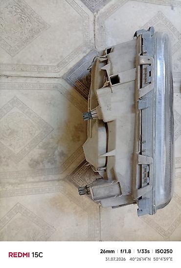 4 fara mercedes: Sağ, Yaxın və uzaq vuran işıqlar Mercedes-Benz, 1995 il, İşlənmiş — 2